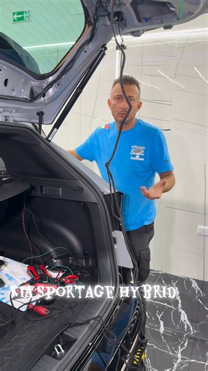 15K views · 72 reactions | Prova test portellone elettronico Kia Sportage Hybrid #kiasportagehybrid #kia | Tony Enigma | Facebook