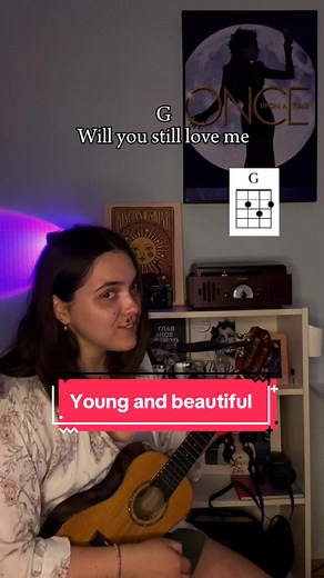 Learn How to Play 'Young and Beautiful' on Ukulele: chords and cover