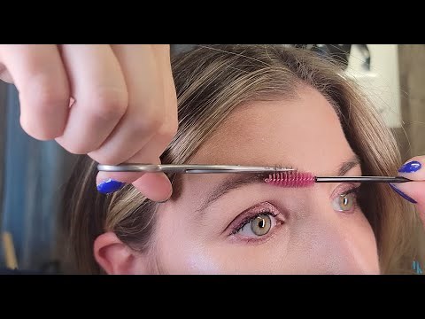 How to Thin Eyebrows