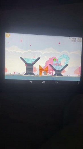 Angry Birds Seasons - Hogs And Kisses 1-1 (3 Star Walkthrough)