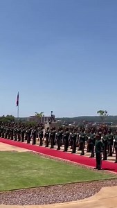 #StateVisit The South African National Defence Force fires the 21 Gun Salute - the highest honour rendered for His Excellency President Yoweri Kaguta Museveni during the welcoming ceremony at the Nelson Mandela Amphitheatre in the Union Buildings in Tshwane. #UgandaInSA | The Presidency of the Republic of South Africa
