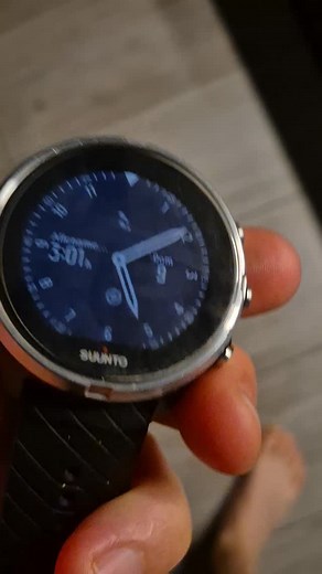 Di corsa a vedere l' Alba dal Capanne. #elbaisland #elba #toscana #alessiogambini #montecapanne #isoladelba | Alessio Gambini