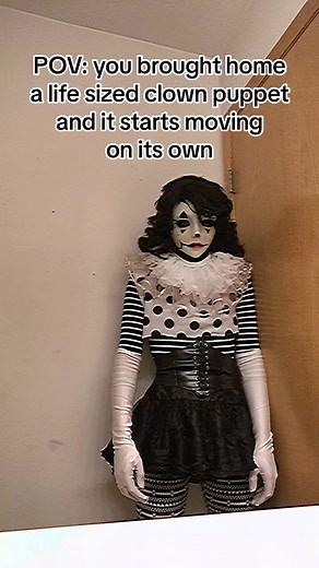 Hey sleepy, let me free 🃏 #sleepparalysisdemon #sleepparalysis #sleepparalysisdemonoc #oc #cosplay #occosplay #demon #demonoc #clown #clowncore #doll #mine #puppet #pov #horror