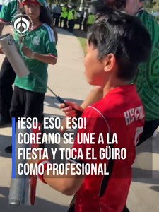 🎶¡Trae el ritmo en la sangre! 🕺🏻Pequeño coreano se une a la fiesta tocando el güiro como todo un profesional🪇 #RFmx #Imperdible #tiktokmehizover #funny #futbol
