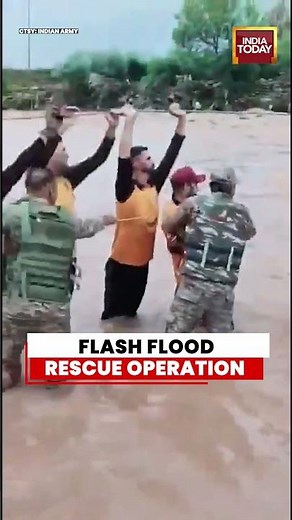 Jammu Floods: Indian Army Rescues 11 Civilians Stranded In Rajouri Flash Floods #jammu #flood