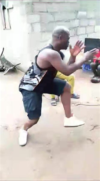 190K views · 5.2K reactions | GOMO GORILLA DANCE GO A BEREKISA KEGO DIRA MO PRACTIZ IJOOOOO ....BONA...: | Tumza and The Big Bullets | Facebook