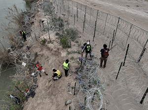 Border officials: Fake, missing documents make it hard to ID migrants