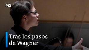 Gracias a su amor por las óperas de Wagner, Tarmo Peltokoski de 23 años, ha encontrado el éxito convirtiéndose en el director de orquesta más joven del mundo. via @dw_euromaxx #DWmagacines #DWEuromaxx #TarmoPeltokoski #Wagner #MúsicaClásica | DW Español