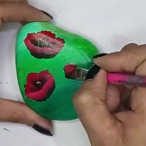 897K views · 10K reactions | Poppy Flower Painting On Stone ❤️ | Rico Art | Facebook