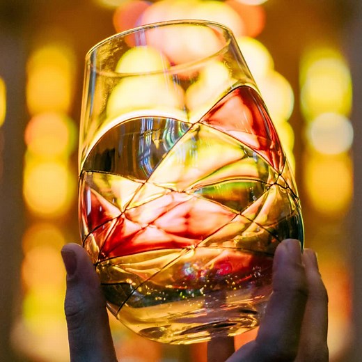 27K reactions · 2.6K shares | "These wine glasses are beautiful!"...