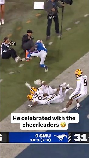 This catch is insane 😱 #smumustangs #accfootball #collegefootball #football #cfb #sports #smufb