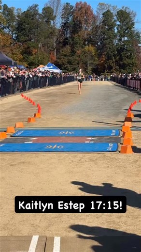 Kaitlyn Estep pulls away from Emma Balaban over the final Mile to win the 7A Girls title in 17:15! | MileSplit Carolinas