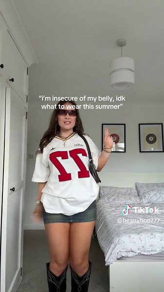 Outfit Ideas for Girls Who Want to Hide Their Belly