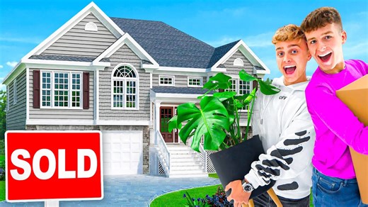 Family tours their new home for a full house reveal video