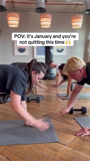 Team work makes dream work! #fitnessgoals #smallgrouptraining #corestrength #pt #londonbridge