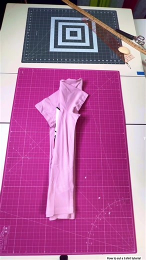 DIY T-Shirt Cutting Tutorial | Graphic Tee Hacks