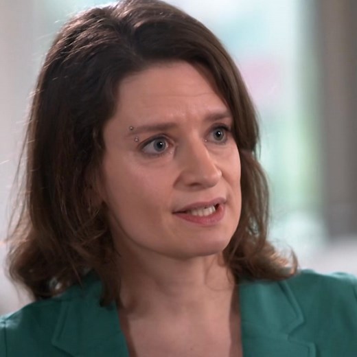 Bei "Die Tricks" recherchieren Markt-Moderator Jo Hiller und das Redaktionsteam, wo der Kunde über den Tisch gezogen wird. Jetzt in der ARD Mediathek! | NDR.de