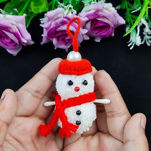 132K views · 1.4K reactions | DIY Adorable Yarn Toy- Hand Making Woolen Keychain | Dian Embroidery | Facebook
