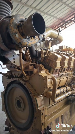 CATERPILLAR 3516 Diesel Engine: Power for Construction