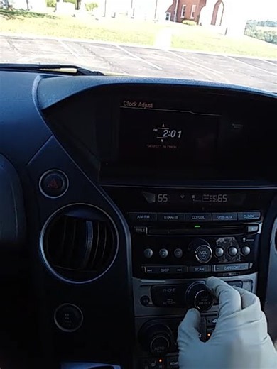 How To Set The CLOCK 2009-2015 Honda Pilot W/ 8" Navigation Radio