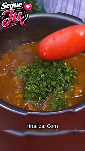 Sopa Cremosa de Batata com Fraldinha que Encanta