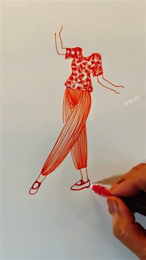 Fun And Simple Line Drawings: Use Toilet Paper To Draw A Beautiful Girl In Blue Cheongsam!