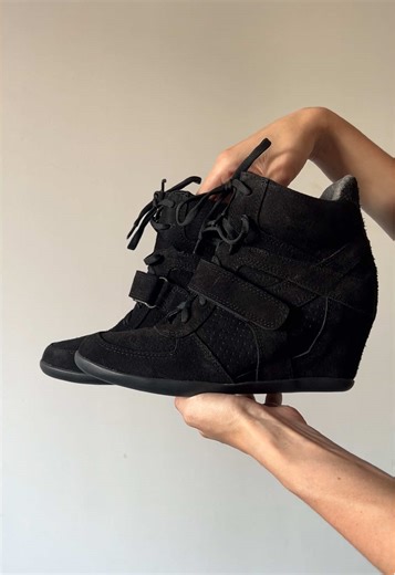 Zapatillas Isabel Marant: ¡El Item Más Vendido!