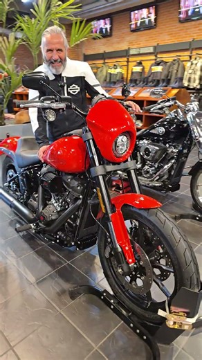 Low Rider S - Blood Orange - Black Finish MY26