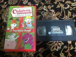 Opening & Closing To Hit Entertainment Children's Favorites: A Christmas Treasure 2004 VHS