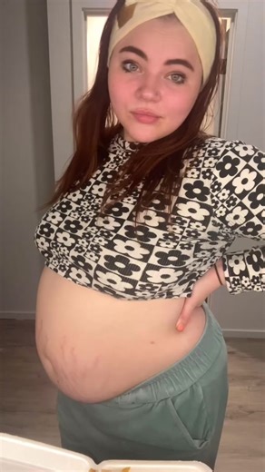 #bigbelly #bodypositive #feederism #feeder #bigbellygirl | body positivity