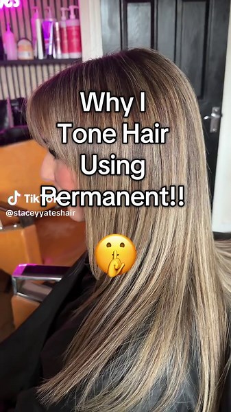 ✨ Why You Should Use Permanent Colour to Tone Hair ✨ Most stylists reach for demi — but permanent color can give you longer-lasting brightness, better grey blending, and stronger control over warmth. When you need staying power and true tonal refinement, permanent colour wins every time. 💛✨ #haireducation #livedinblonde #blondehair #toners #blonde