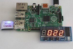 Joey Sidecar LED Raspberry Pi Display Can Be Used With Other Shields (video)