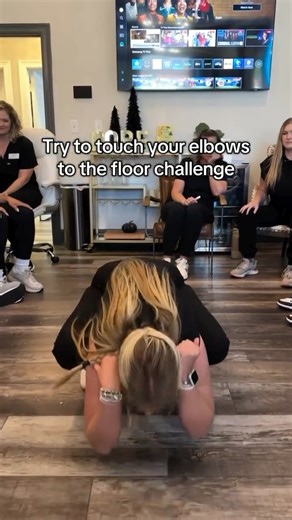 Robin Long on Instagram: "It’s all in the hips 😆 Thank you Pilates for the help with this one! (And it’s time to add more Pilates to Matt’s routine 💀) Can you do this one??"