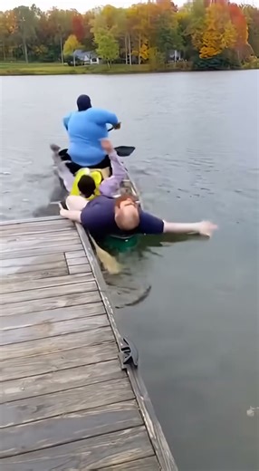 They Didn't Even Make It a Second #shorts #canoe #disaster