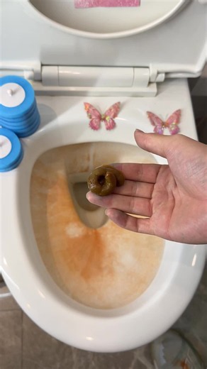 使い捨てトイレブラシで簡単トイレ掃除 — 高品質家庭用セット