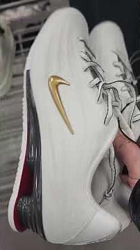 Nike Shox Z Sneakers