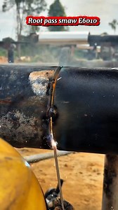 Process Root pass smaw E6010 pipe to tee 6” 🔥🧑‍🏭 #welder #creator #viral #fyp #indonesia | Putra _welder95