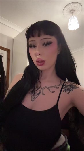 bells🎀 (@m0ths.6)’s videos with original sound - ReadySetMusic