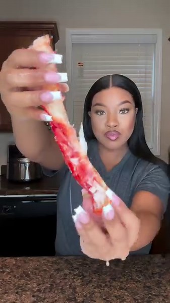 1.3M views · 32K reactions | Fried king crab 呂 | Cooking With Destiny | Facebook