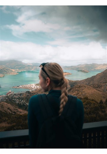 Exploring the Color Blue in Cinematic Videography