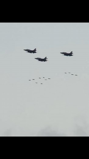 Military Aviation on Instagram: "The KAI T-50 Golden Eagle (골든이글) is a family of South Korean supersonic advanced jet trainers and light combat aircraft, developed by Korea Aerospace Industries (KAI) with Lockheed Martin. The T-50 is South Korea's first indigenous supersonic aircraft and one of the world's few supersonic trainers. Development began in the late 1990s, and its maiden flight occurred in 2002. The aircraft entered active service with the Republic of Korea Air Force (ROKAF) in 2005.T