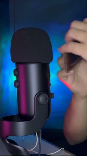 18 ASMR Triggers in 18 Seconds… Don’t Blink 👁️😴