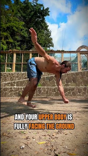 Monkey Walk on a Slackline - Best Pro Tips!