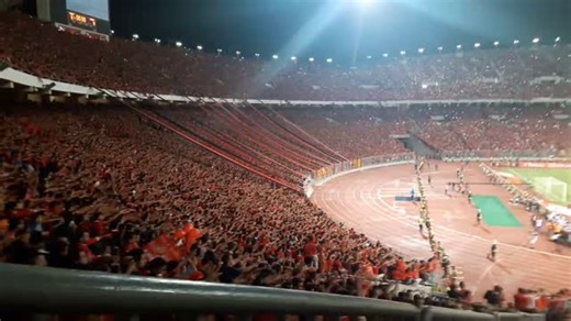 Ultras Ahlawy Mentality on Instagram‎: "من الأرشيف: تالته شمال في مباراة الأهلي والوداد المغربي - نهائي بطولة إفريقيا #الحرية_لجمهور_الكورة #الحريه_لجمهور_الاهلي #المجد_للشهداء"‎