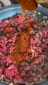 BEEF & BEAN BAKED TOSTADAS! ⁣ Makes 8 loaded tostadas⁣ 8 corn tortillas⁣ 1 yellow onion⁣ 1 head romaine lettuce, chopped (about 2 cups)⁣ 1 cup cotija cheese, crumbled or grated⁣ 1 tsp olive oil⁣ 1 lb lean ground beef (I used 95/5)⁣ 3 tb taco seasoning⁣ 1 can of refried beans (I used @sietefoods)⁣ Salsa of choice⁣ ⁣ Preheat oven to 400. Line up corn tortillas on the baking sheet—it is ok if a few of them overlap. Spray both sides lightly with the spray of choice. Place another baking sheet on top