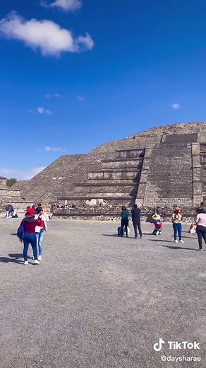 Explore the Pyramids of Teotihuacan in Mexico City
