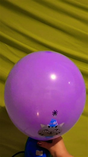 CAT BALLOON INFLATION AND DEFLATION!!!