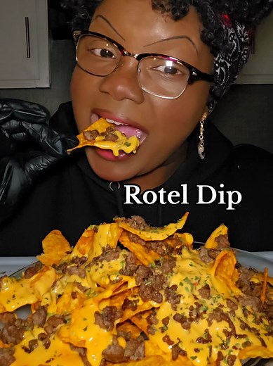 Delicious Rotel Dip Recipe for Nachos and Snacks