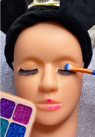 ASMR Mannequin Makeup and Beautiful Skincare Routine
