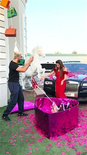 مدية عيد الحب راحت بالهوا 💔😱